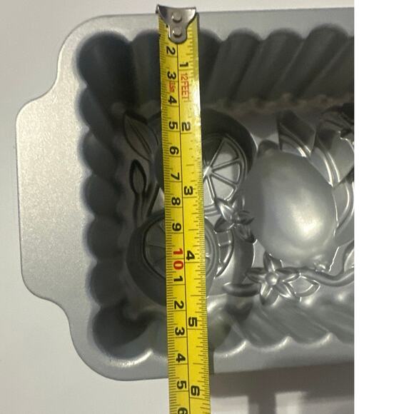 Nordic ware Citrus Blossem Loaf pan. Made in USA. Brand new never used. - Picture 6 of 7